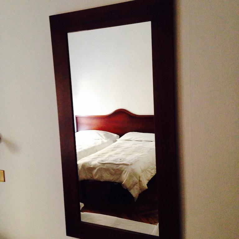 Hotel Medea มิลาน ห้อง รูปภาพ